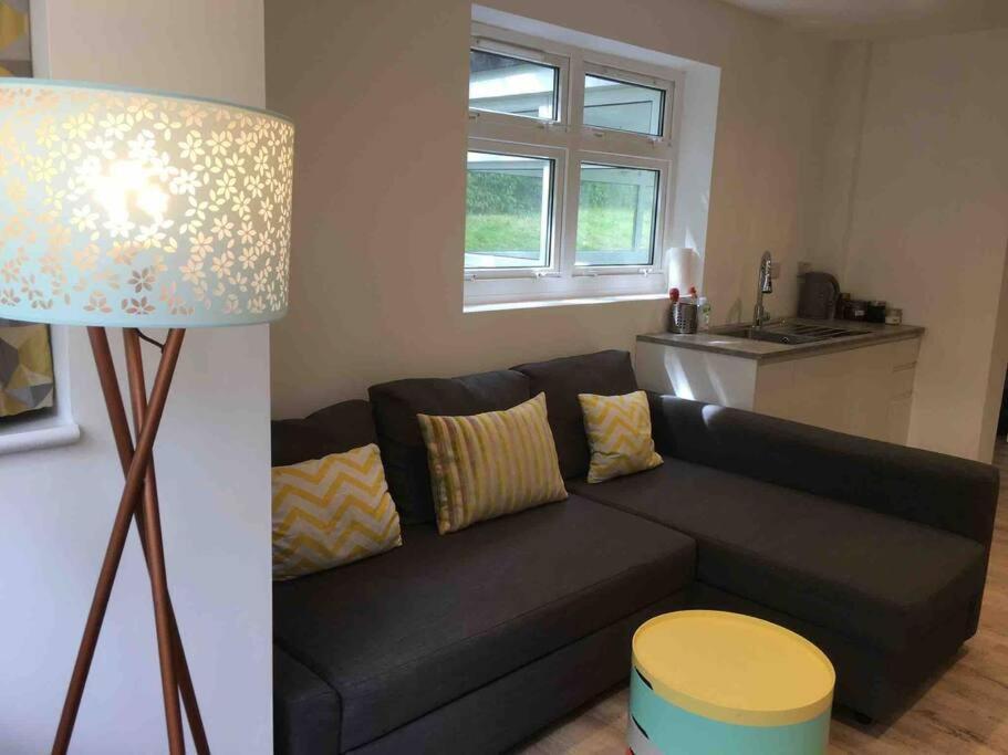 Bright And Spacious Annex Near Lymington With Private Garden Exterior photo